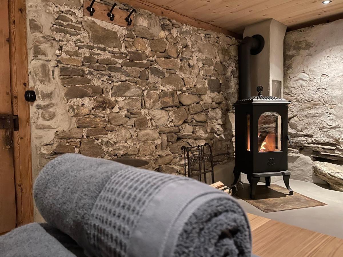 Alpen Charme - Chalet D'Hotes Et Spa Gsteig Eksteriør bilde